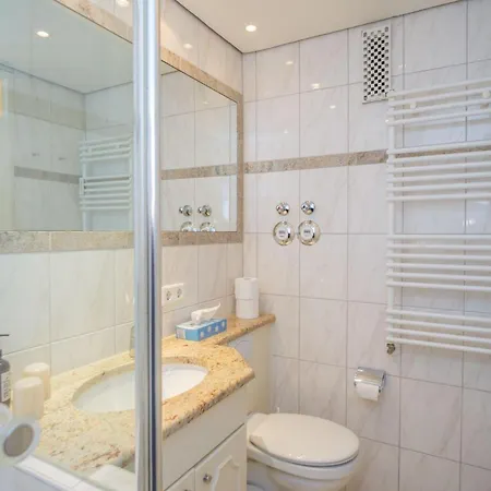 Haus-sylter-welle-042-wb